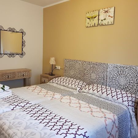 Hotel Azabache Susierra กังกัส เด โอนิส ภายนอก รูปภาพ