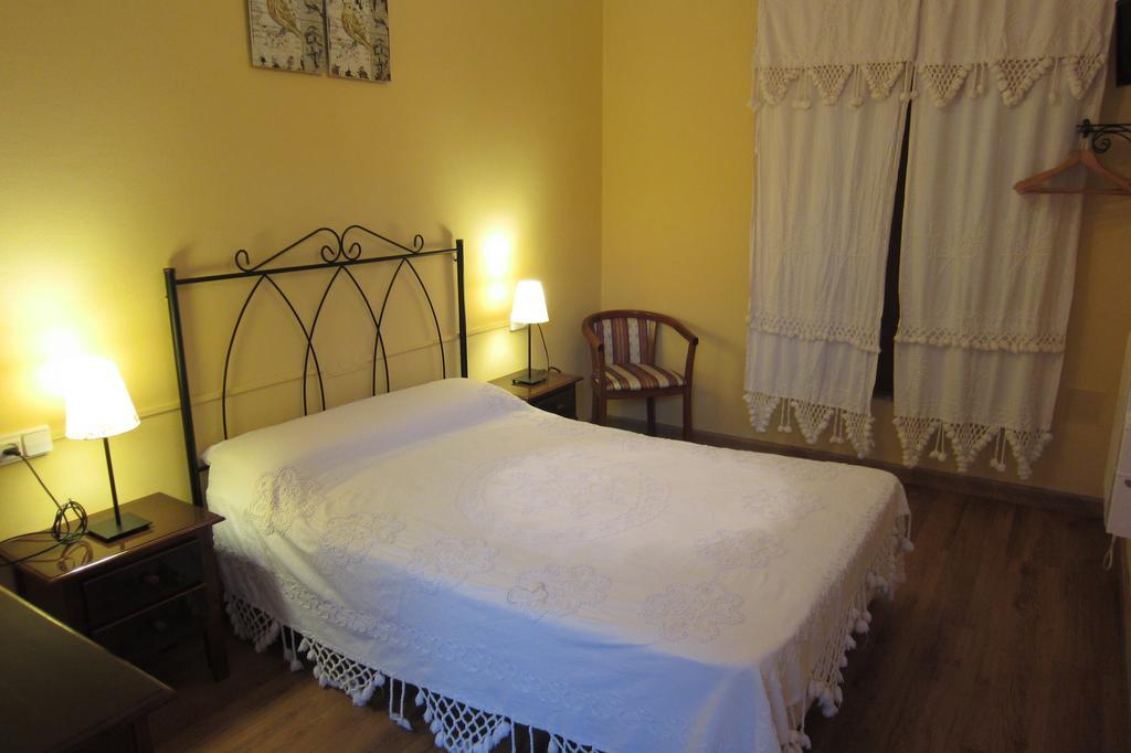 Hotel Azabache Susierra กังกัส เด โอนิส ภายนอก รูปภาพ