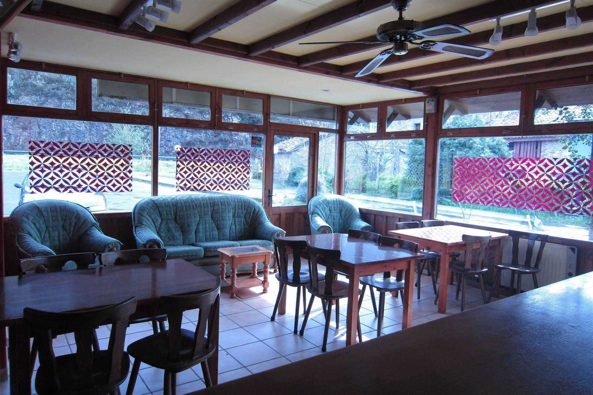 Hotel Azabache Susierra กังกัส เด โอนิส ภายนอก รูปภาพ