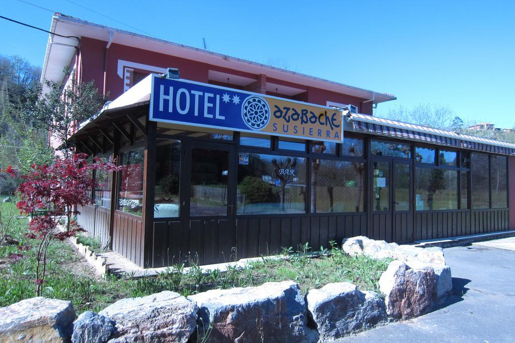 Hotel Azabache Susierra กังกัส เด โอนิส ภายนอก รูปภาพ